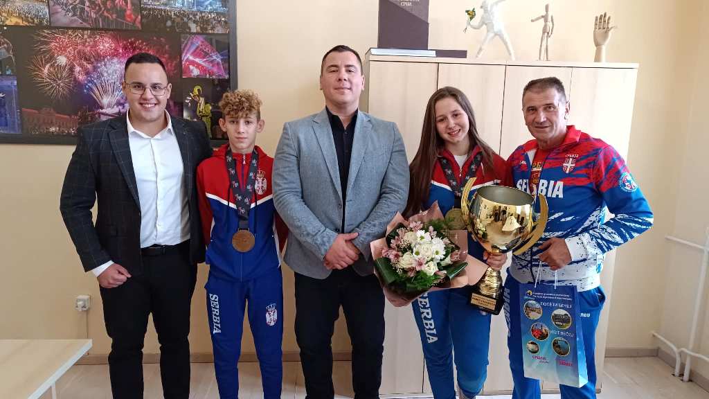 DocekKikBoks2024