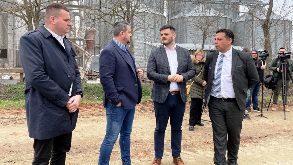 Obilazak radova u industrijskoj zoni u Novom Beceju 02
