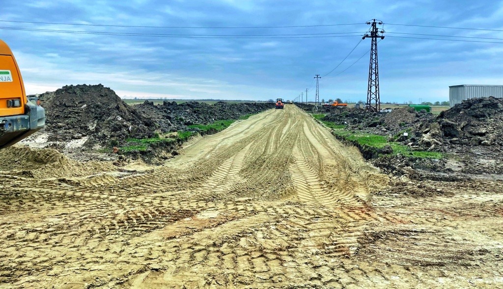 Obilazak radova u industrijskoj zoni u Novom Beceju 04