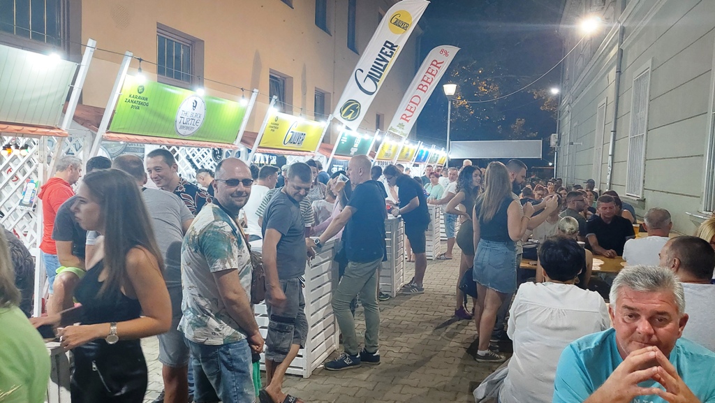 OtvorenaUlicaPiva